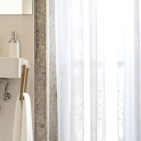 Lovelystay Sweet Mouzinho Apartment Porto