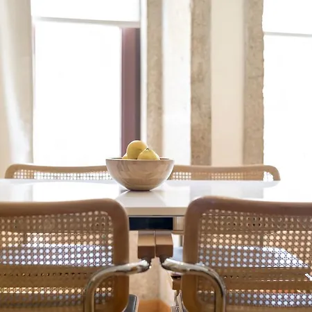 Lovelystay Sweet Mouzinho Apartment